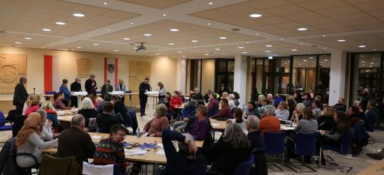Ganztagsschule - Chance für bessere Bildung +++ Weitere Gesprächskreise geplant